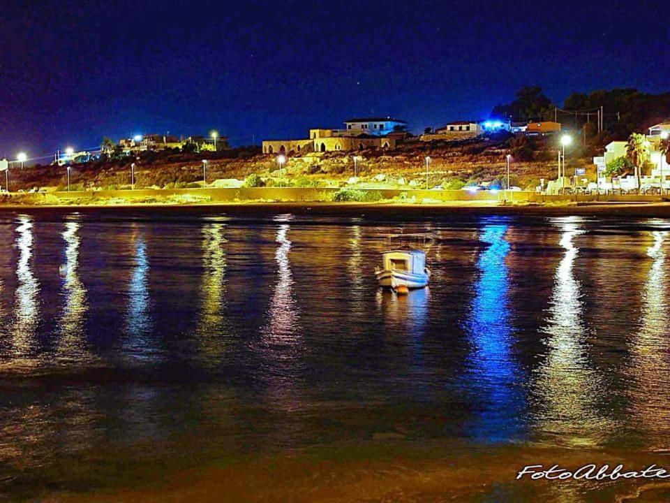 Вилла A Pozzallo Vicino Al Mare Экстерьер фото