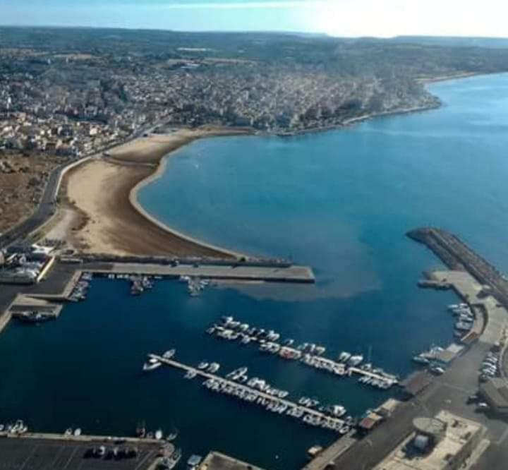 Вилла A Pozzallo Vicino Al Mare Экстерьер фото